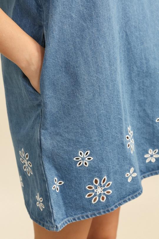 Robes courtes Femme Bleu clair Daphnea 6056 Efashion Paris