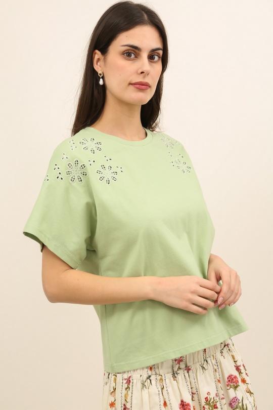 T-shirts Femme Vert Daphnea 32190 Efashion Paris