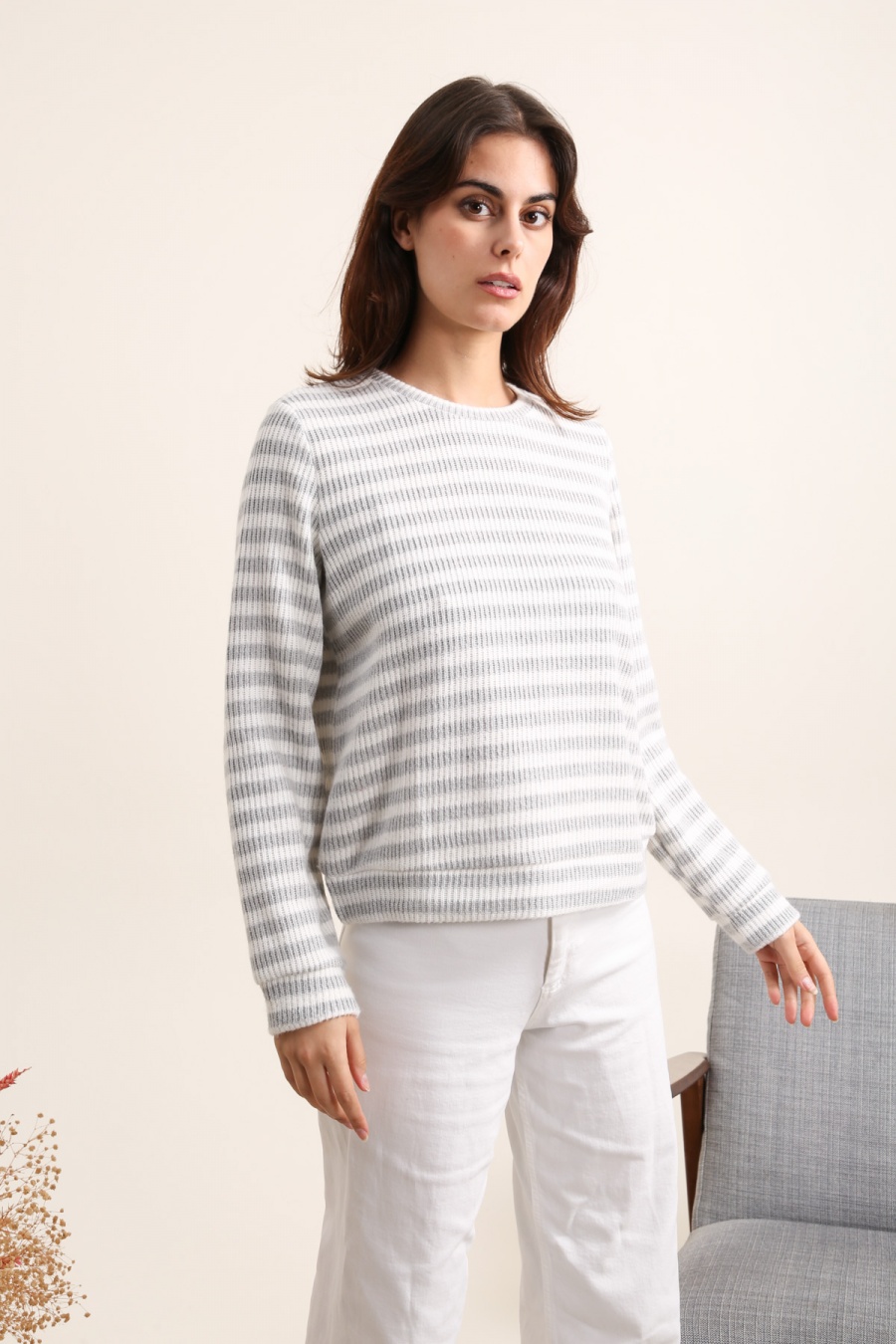 31889-GRIS