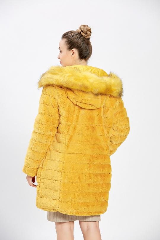 Doudounes Femme Moutarde CMP55 / DIX-ONZE GS059MOUTARDE Efashion Paris