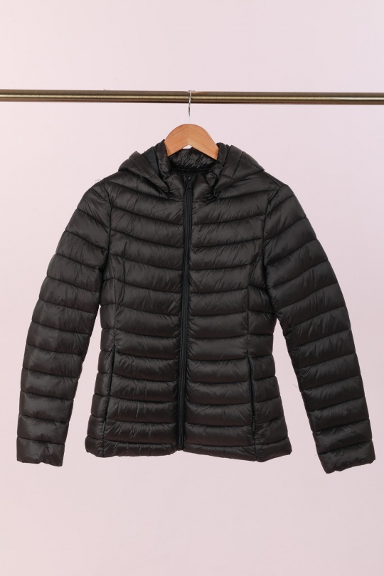 Doudounes Femme Noir CMP55 / DIX-ONZE A112N Efashion Paris