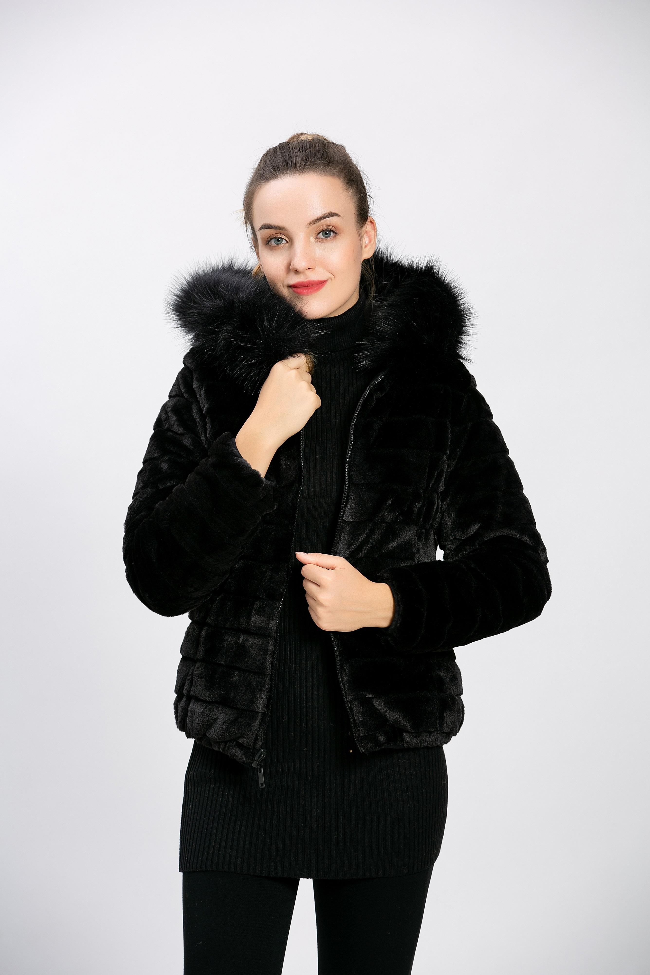 Doudounes Femme Noir CMP55 / DIX-ONZE A085NOIR #c Efashion Paris