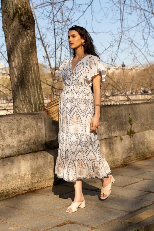 Robes mi-longues Femme Blanc Golden Live 006 Efashion Paris