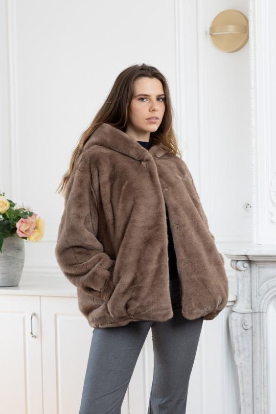Manteaux Femme Café LINETA F-2 MANTEAU FAUSSE FOURRURE AVEC CAPUCHE  Efashion Paris
