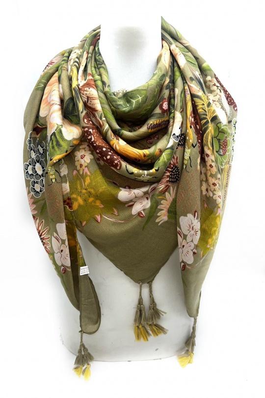 Foulards Accessories Khaki LINETA JZ-635-A1 FOULARD GRAND CARRÉ AVEC POMPON  Efashion Paris