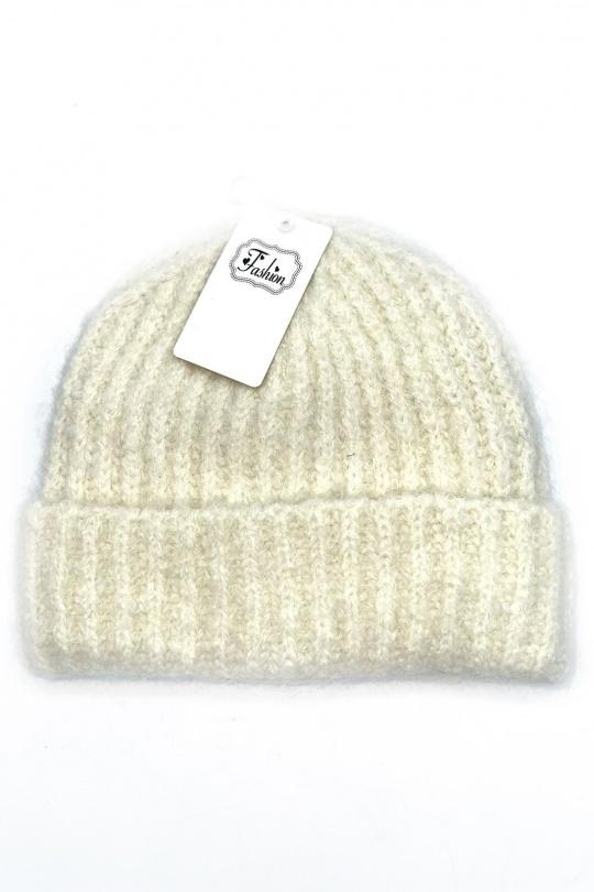 Bonnets Accessoires Vert LINETA BX-31 BONNET MIXTE AVEC DOUBLURE  Efashion Paris