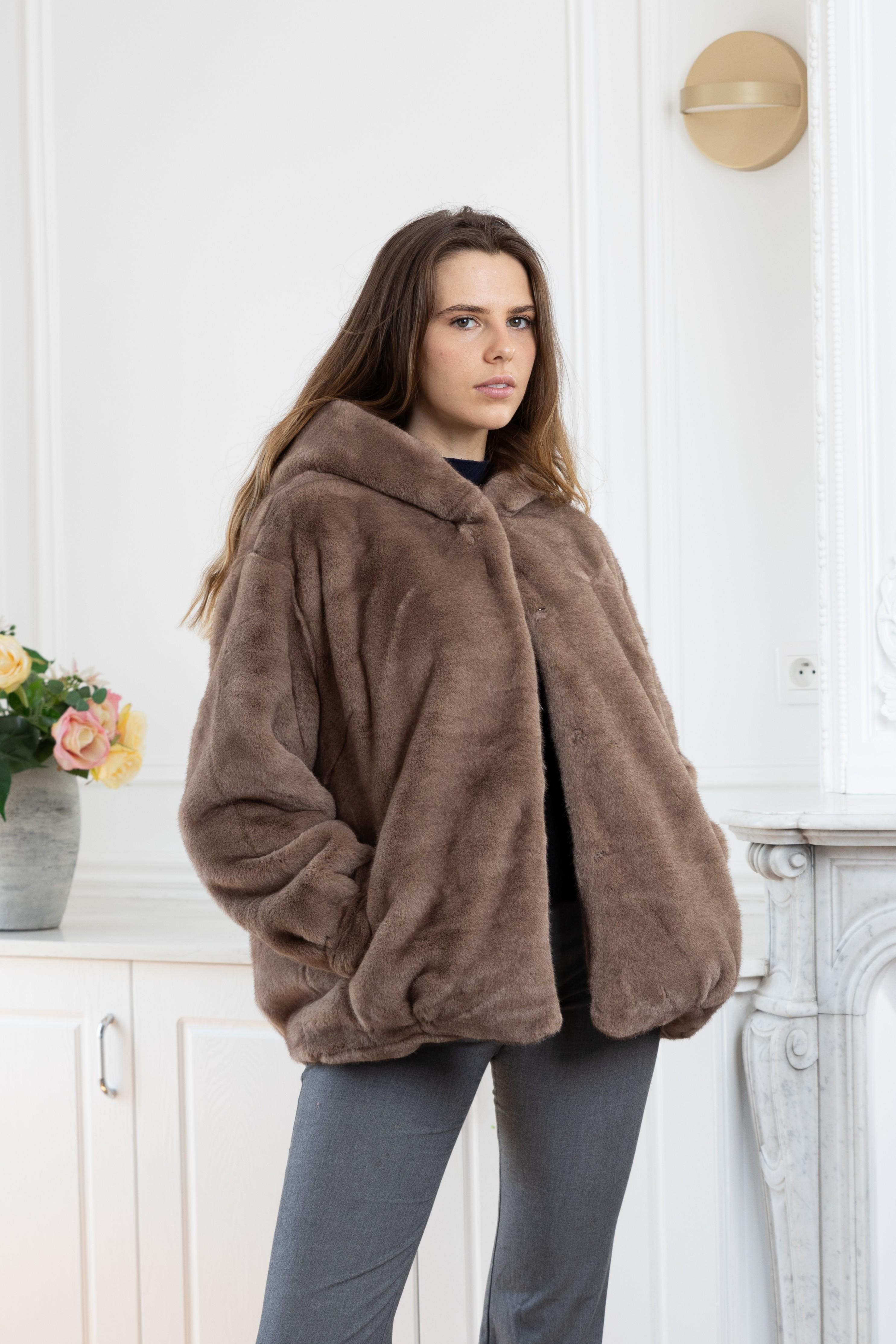 Manteaux Femme Café LINETA F-2 MANTEAU FAUSSE FOURRURE AVEC CAPUCHE  #c Efashion Paris