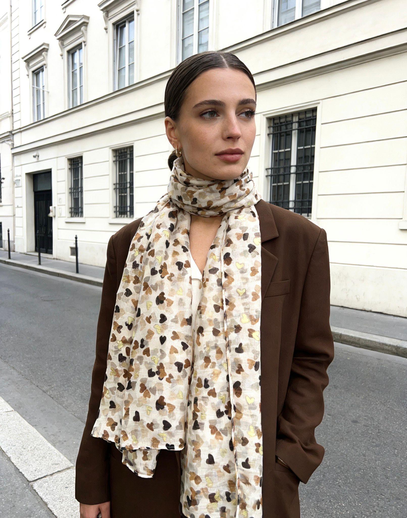 Foulards Accessoires Rouge LINETA LN-105 Foulard imprimé motif coeur avec dorure #c Efashion Paris