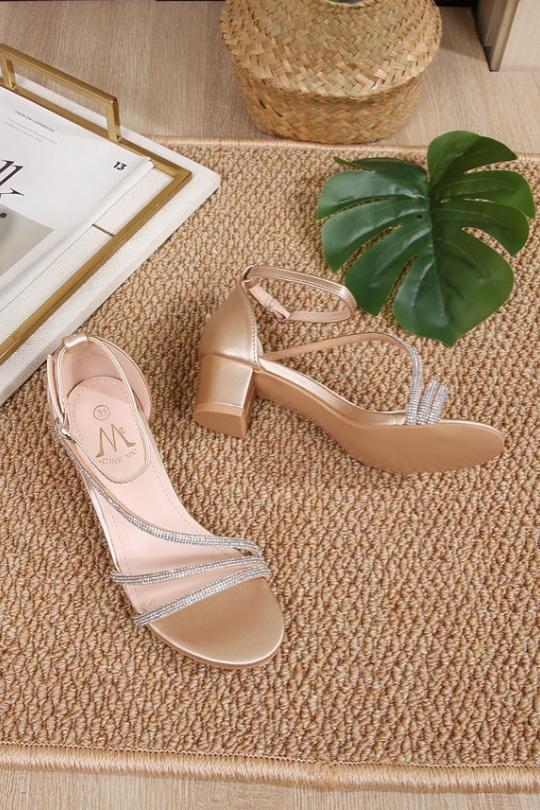 Scarpe bambina Scarpe XT91 8 TAILLE 30 35 CHAMPAGNE CINK ME Efashion Paris su eFashion