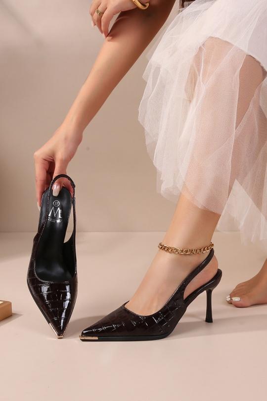Escarpins Chaussures Marron CINK-ME  Y05P-11A Efashion Paris