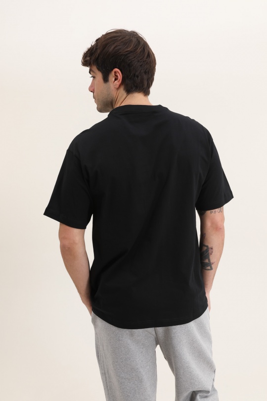 T-shirts Homme Noir SYSTANDARD ME22 REGULAR FIT TEE BLACK Efashion Paris
