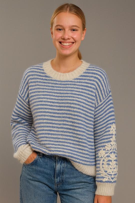 Jumpers Women Blue AFINITY AP137 Efashion Paris