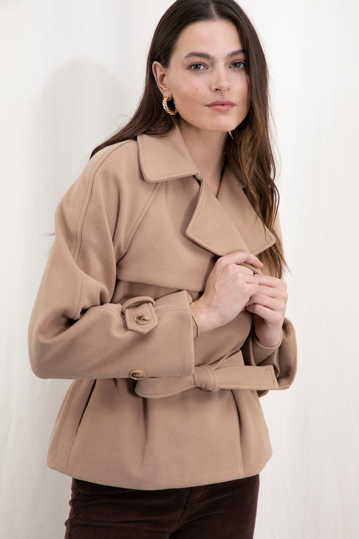 Cappotti Donna Beige VERSION M (anciennement Sarah John) M2153-3 #c Efashion Paris