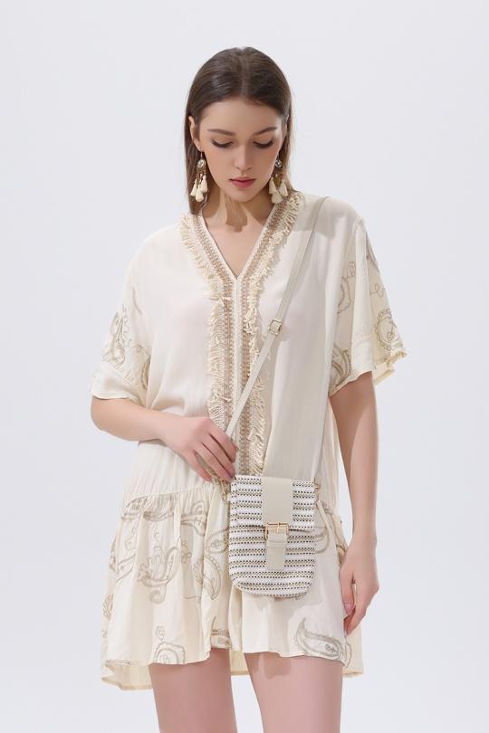Pochettes Maroquinerie Blanc SARL LIFA  SP8898 Efashion Paris