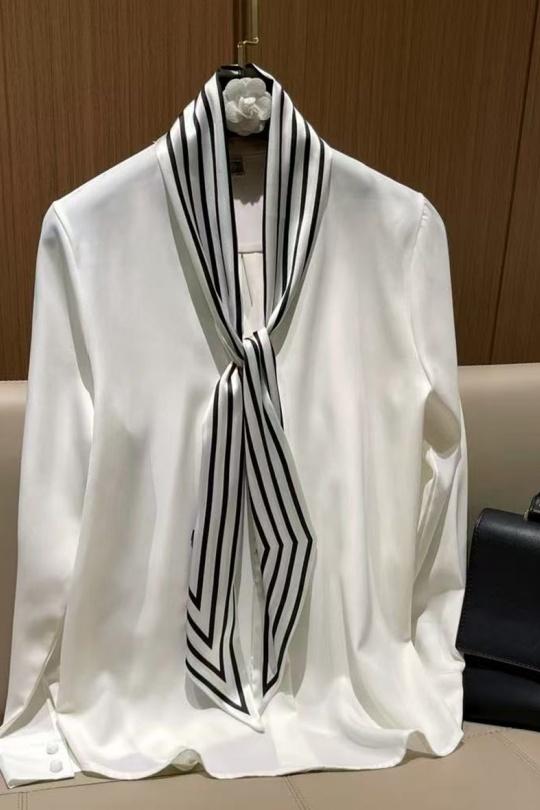 Écharpes Accessoires Blanc SARL LIFA  S70502 Efashion Paris