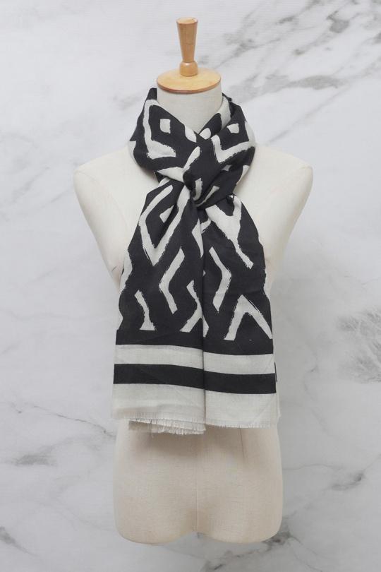 Écharpes Accessoires Noir SARL LIFA  S70612 Efashion Paris