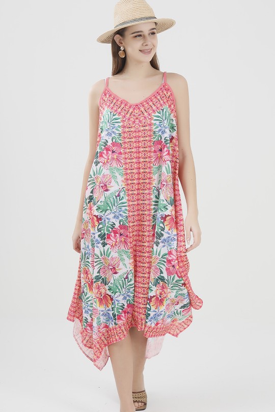 Robes mi-longues Femme Rose SARL LIFA  B113 Efashion Paris