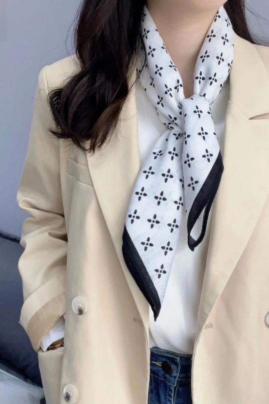 Fulares Complementos Orange M&P ACCESSOIRES 68RZW023 Efashion Paris