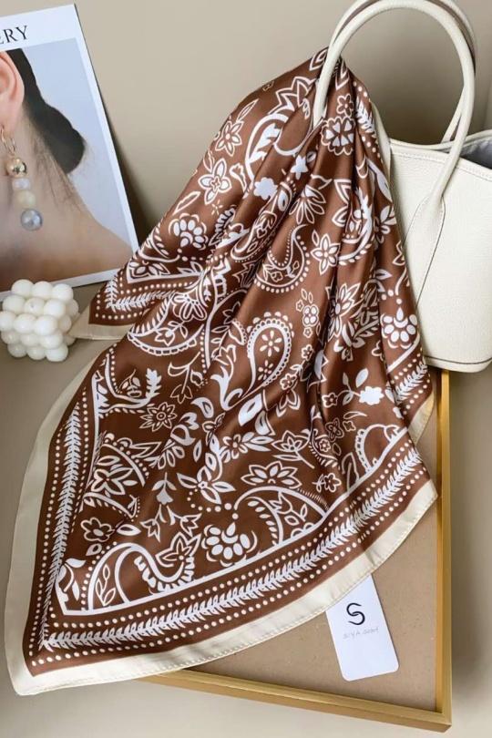 Fulares Complementos Brown M&P ACCESSOIRES 70FJ461 Efashion Paris