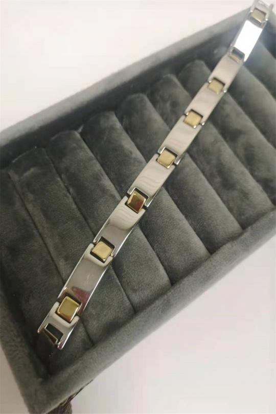 Bracelets Accessoires Noir MET-MOI H-10 Efashion Paris