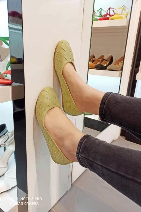 wholesale ballet flats