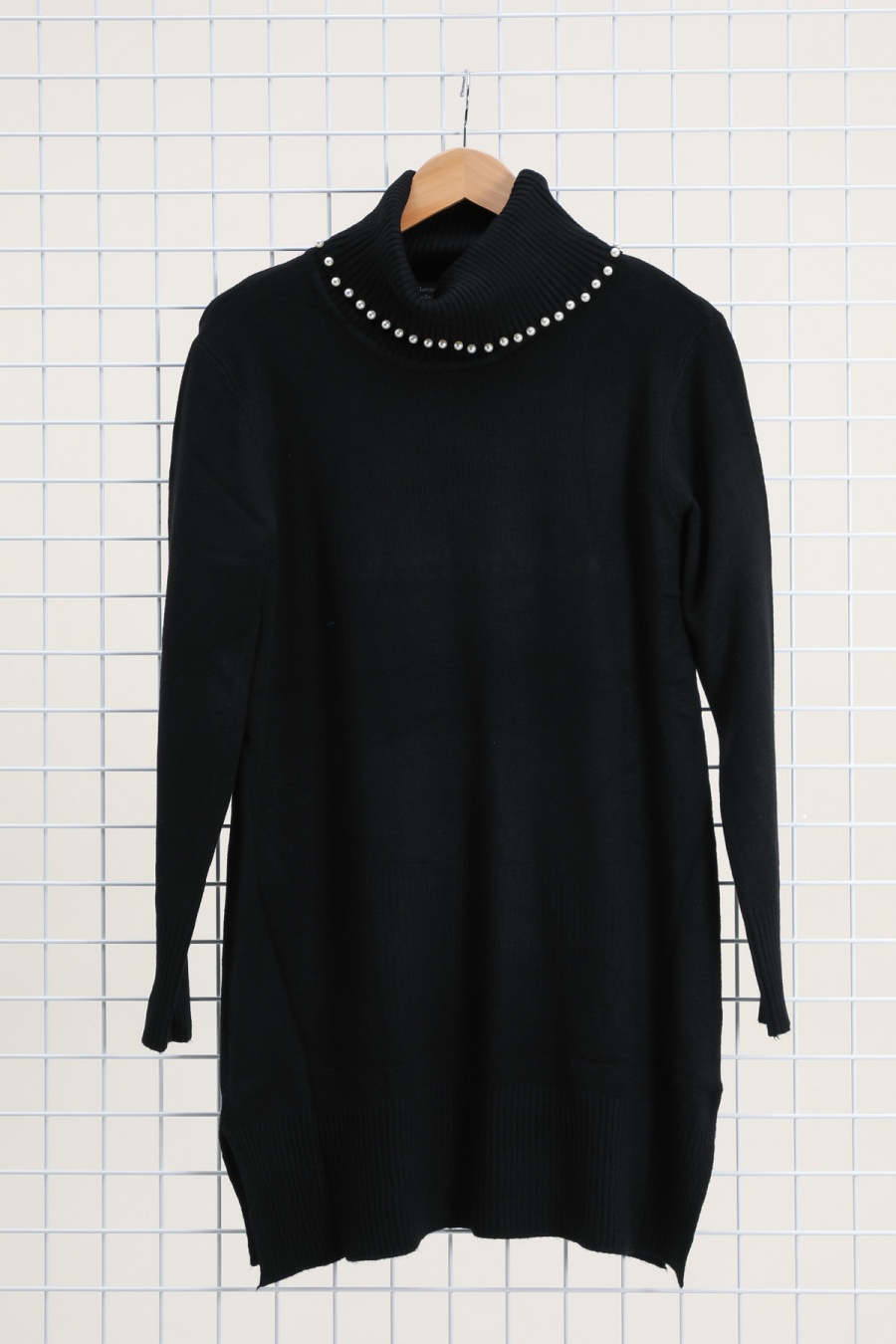 PU935-NOIR