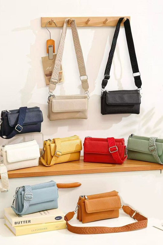 Petite maroquinerie Maroquinerie Couleurs mélangées KL 7018E Efashion Paris