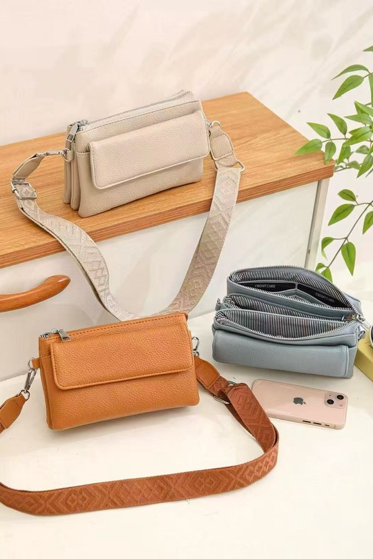 Petite maroquinerie Maroquinerie Couleurs mélangées KL 7018E Efashion Paris