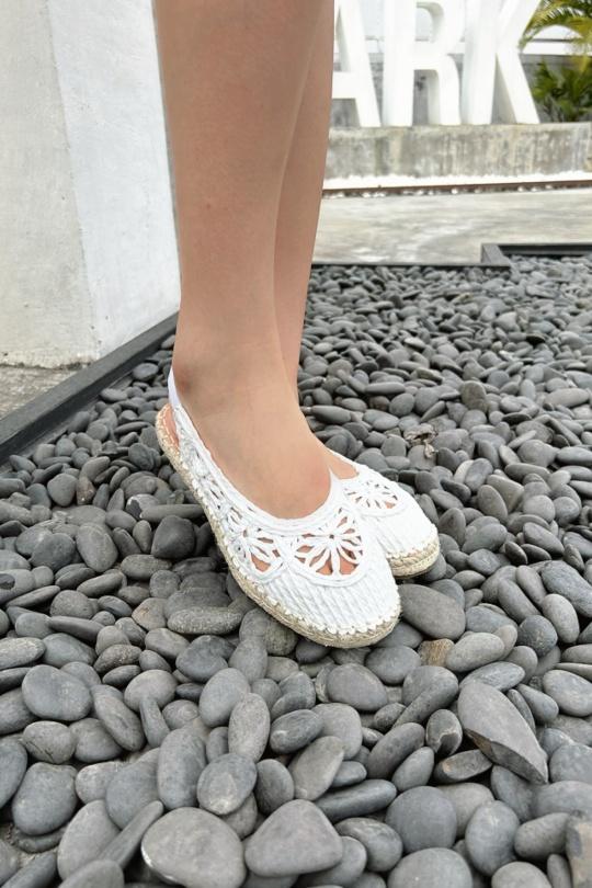 Sandales Chaussures Blanc BELLOSTAR G1753 Efashion Paris