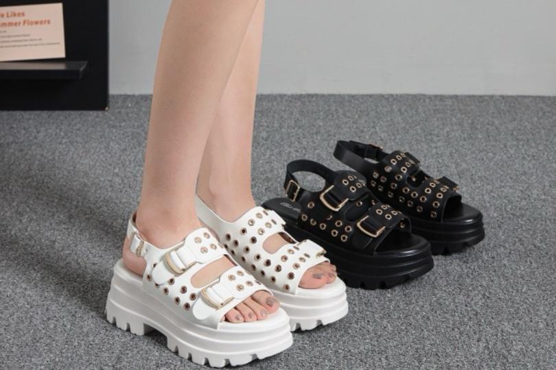 Sandales Chaussures Noir BELLOSTAR 52133 Efashion Paris