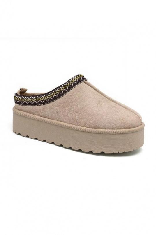 Chaussons, pantoufles Chaussures Beige BELLOSTAR EV-507 Efashion Paris