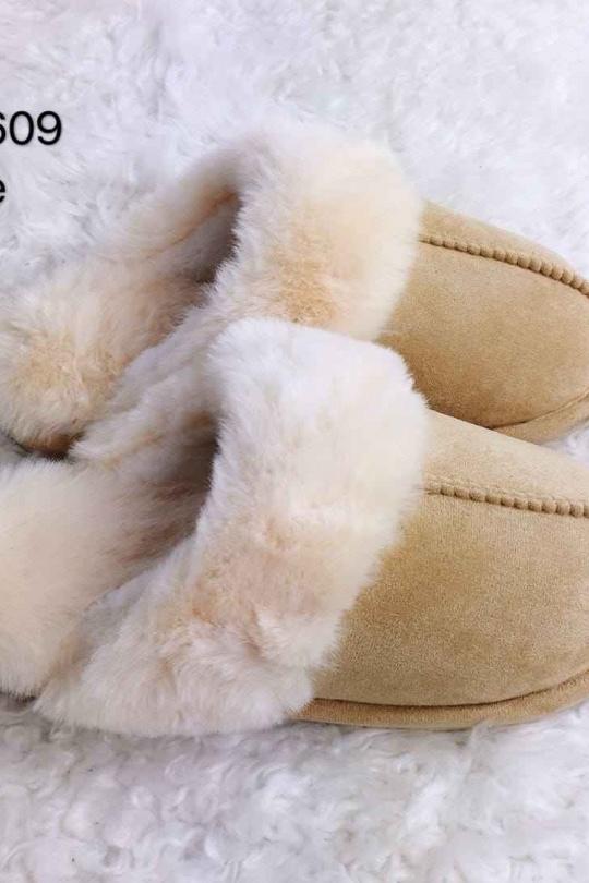 Chaussons, pantoufles Chaussures Beige BELLOSTAR BO-609 Efashion Paris