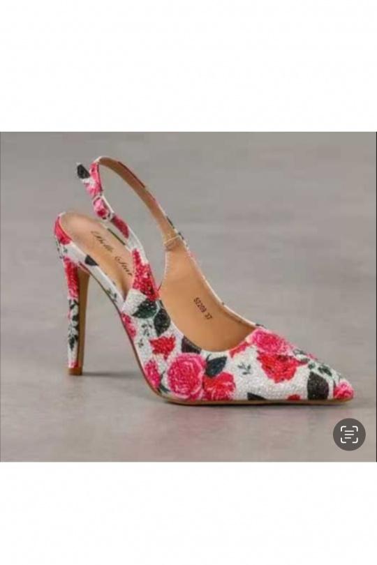 Escarpins Chaussures Noir BELLOSTAR 52209 Efashion Paris