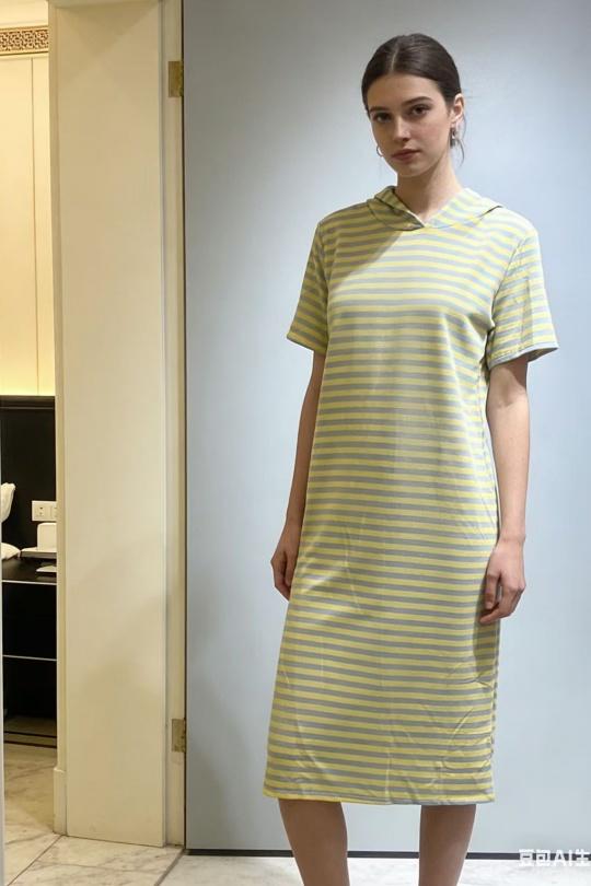 Robes mi-longues Femme Beige CORALINE 13292 Efashion Paris