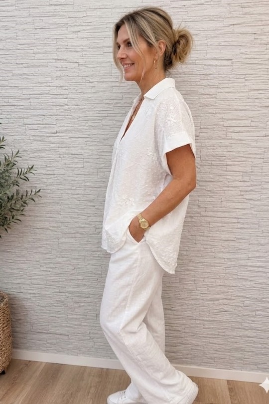 Blouses Femme Blanc Miss Azur efp18337 Efashion Paris