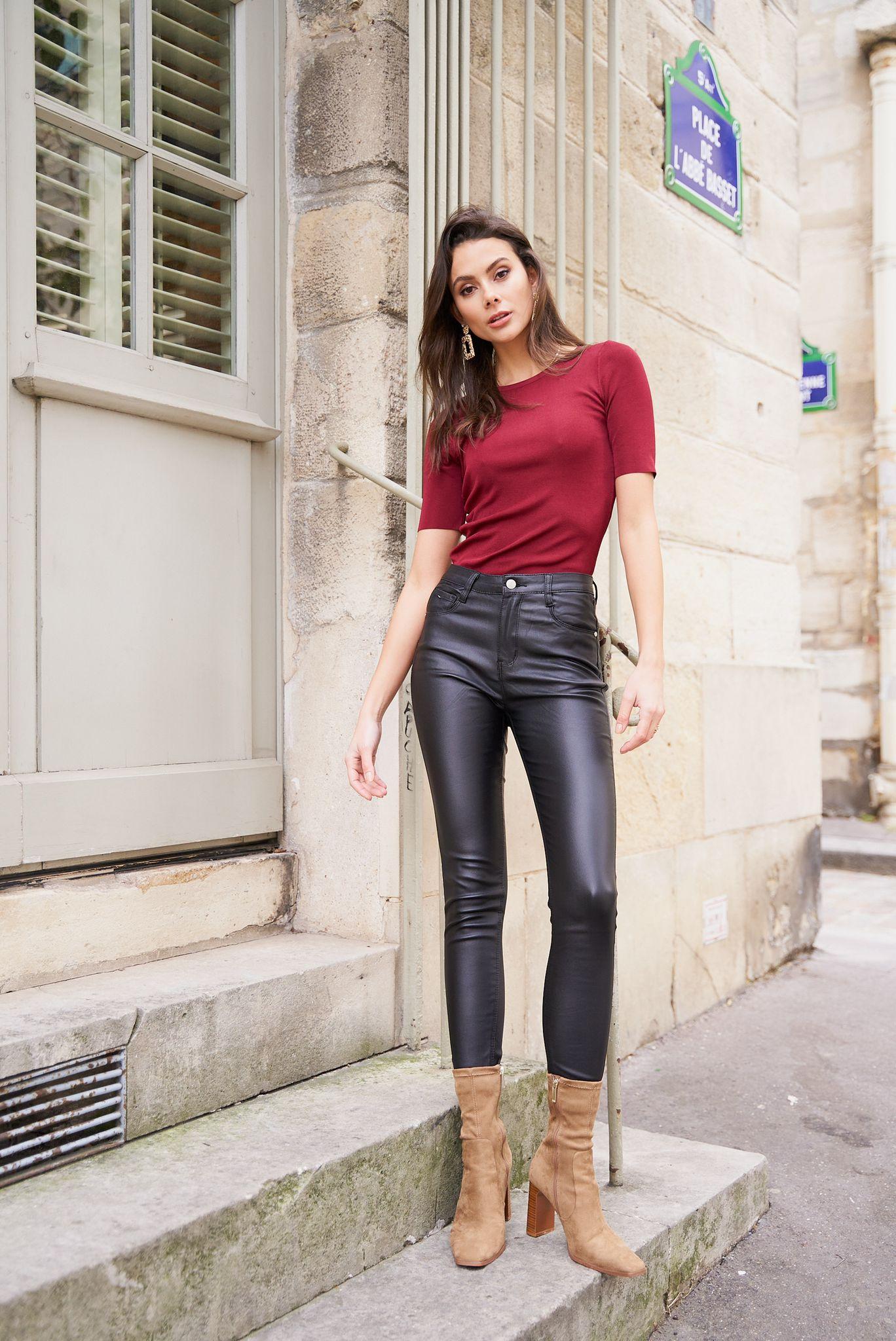 D2566-NOIR