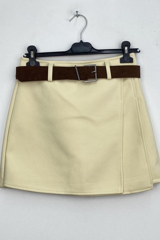 Shorts Femme Noir LOVIKA 45966 Efashion Paris