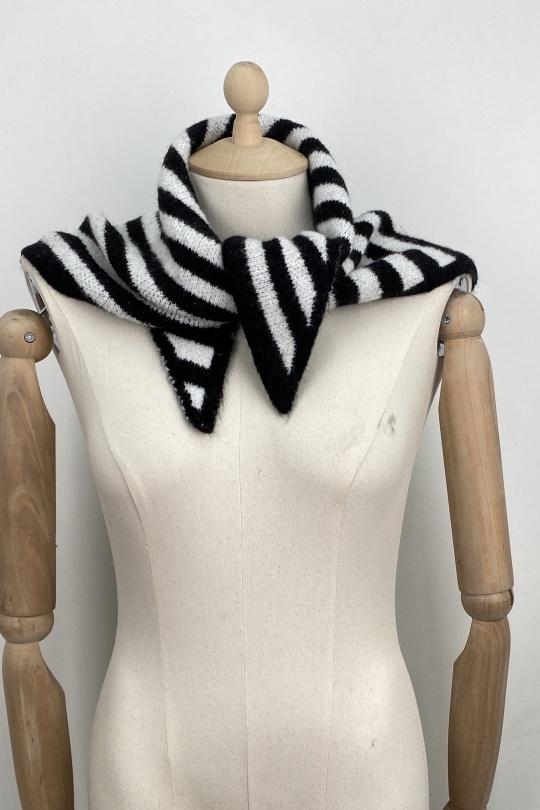 Écharpes Accessoires Gris LOVIKA FOULARD Efashion Paris