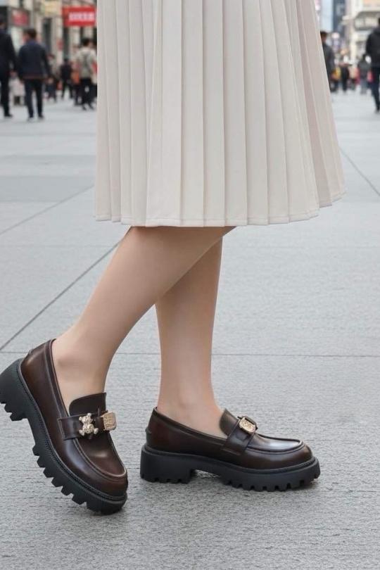 Mocassins Chaussures Beige ALTAMODA SHOES (Mia Shoes) D2751 Efashion Paris