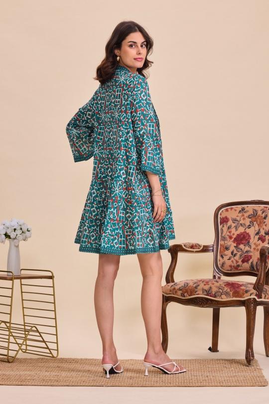 Robes courtes Femme Vert Orice YYCD148(25)-IP082 Efashion Paris