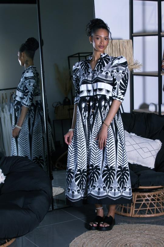 Robes mi-longues Femme Noir blanc FENOMEN AEL227 - 601- NOIR-BLANC Efashion Paris