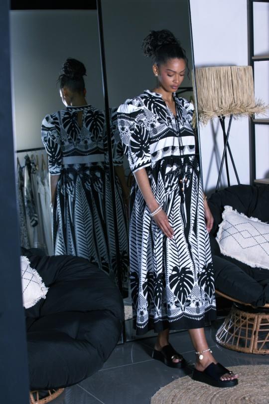 Robes mi-longues Femme Noir blanc FENOMEN AEL227 - 601- NOIR-BLANC Efashion Paris