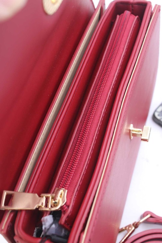 Sacs à main Maroquinerie Rouge Tom & Eva 25P-6335 Efashion Paris