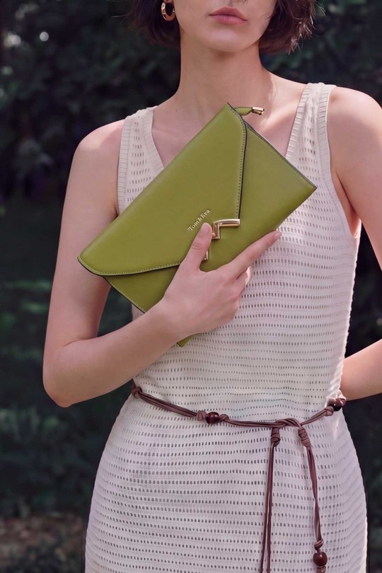 Pochettes Maroquinerie Vert Tom & Eva 25P-6401 Efashion Paris