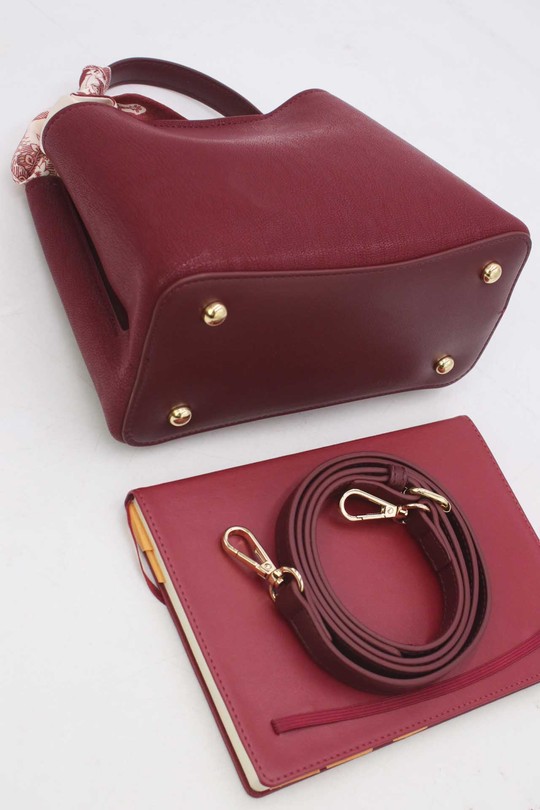 Sacs à main Maroquinerie Bordeaux Tom & Eva 25B-6414 Efashion Paris