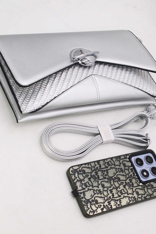 Pochettes Maroquinerie Blanc Tom & Eva 25P-6151 Efashion Paris