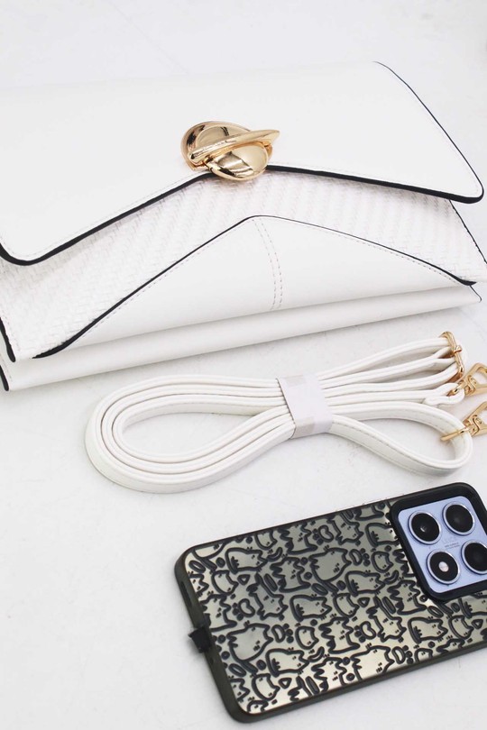 Pochettes Maroquinerie Blanc Tom & Eva 25P-6151 Efashion Paris
