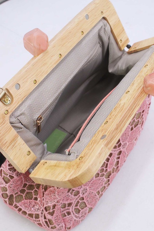 Pochettes Maroquinerie Beige Tom & Eva 25P-6255 Efashion Paris