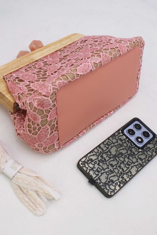 Pochettes Maroquinerie Beige Tom & Eva 25P-6255 Efashion Paris