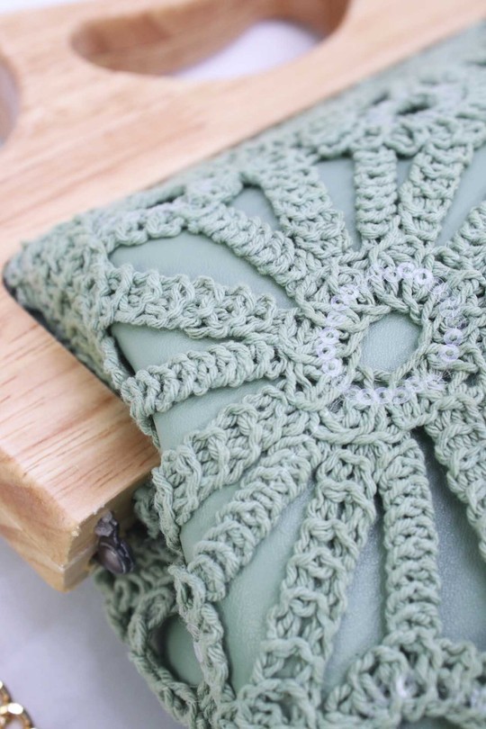 Pochettes Maroquinerie Vert Tom & Eva 25B-6279 Efashion Paris